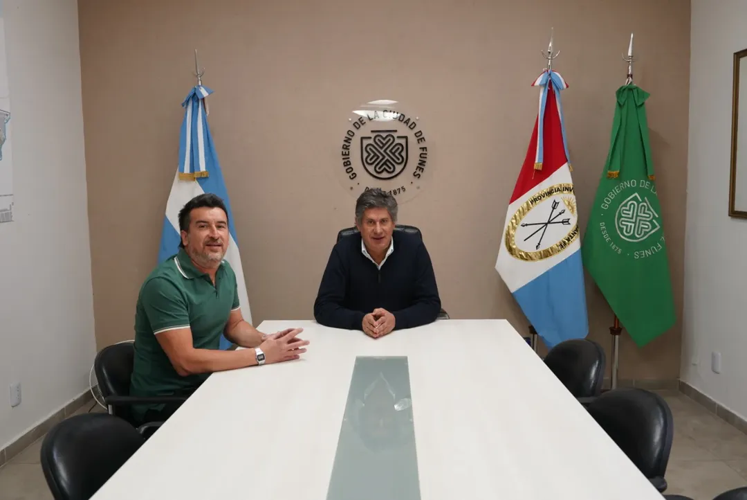 Roly secretario